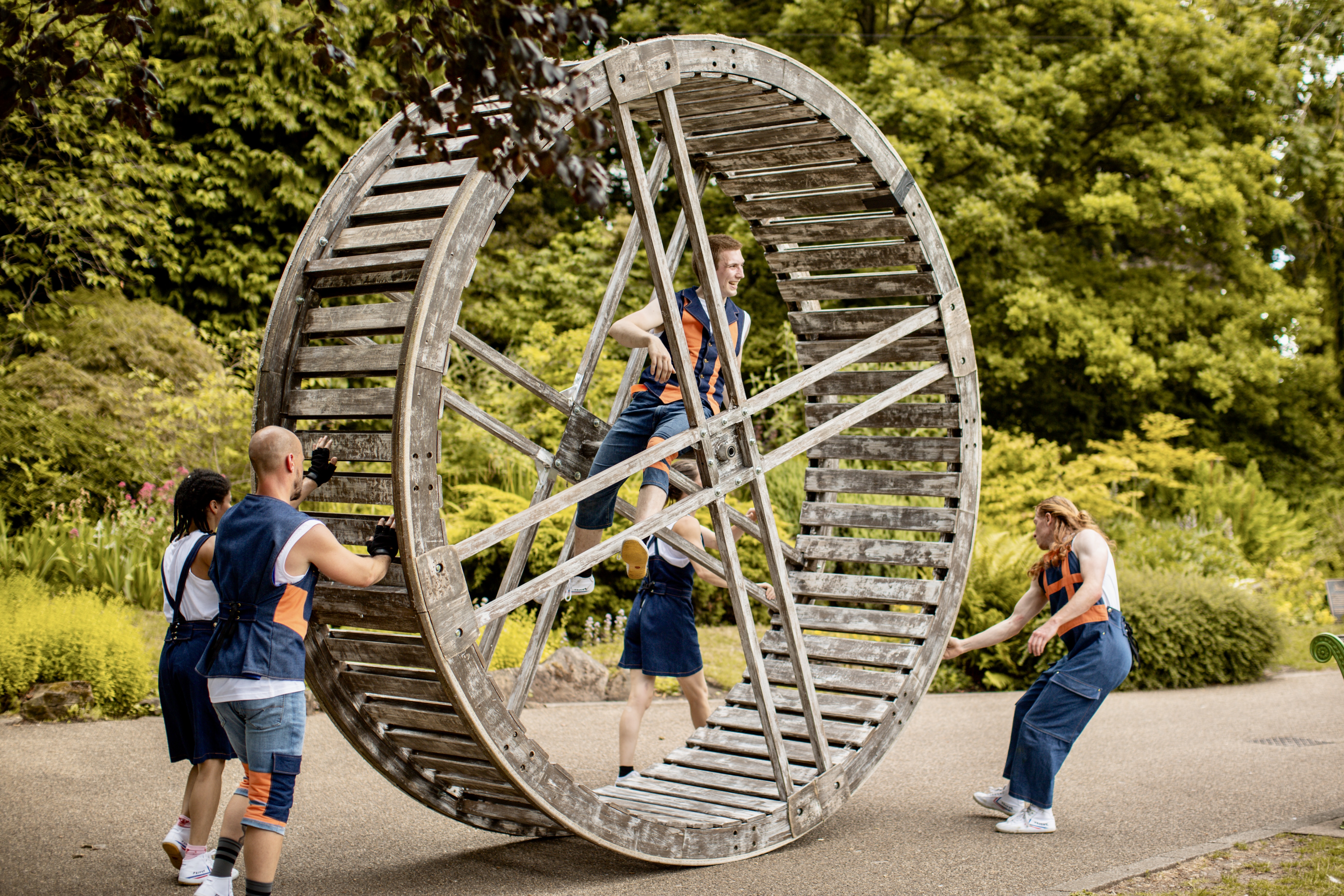 Parade - The Giant Wheel: Autin Dance Theatre