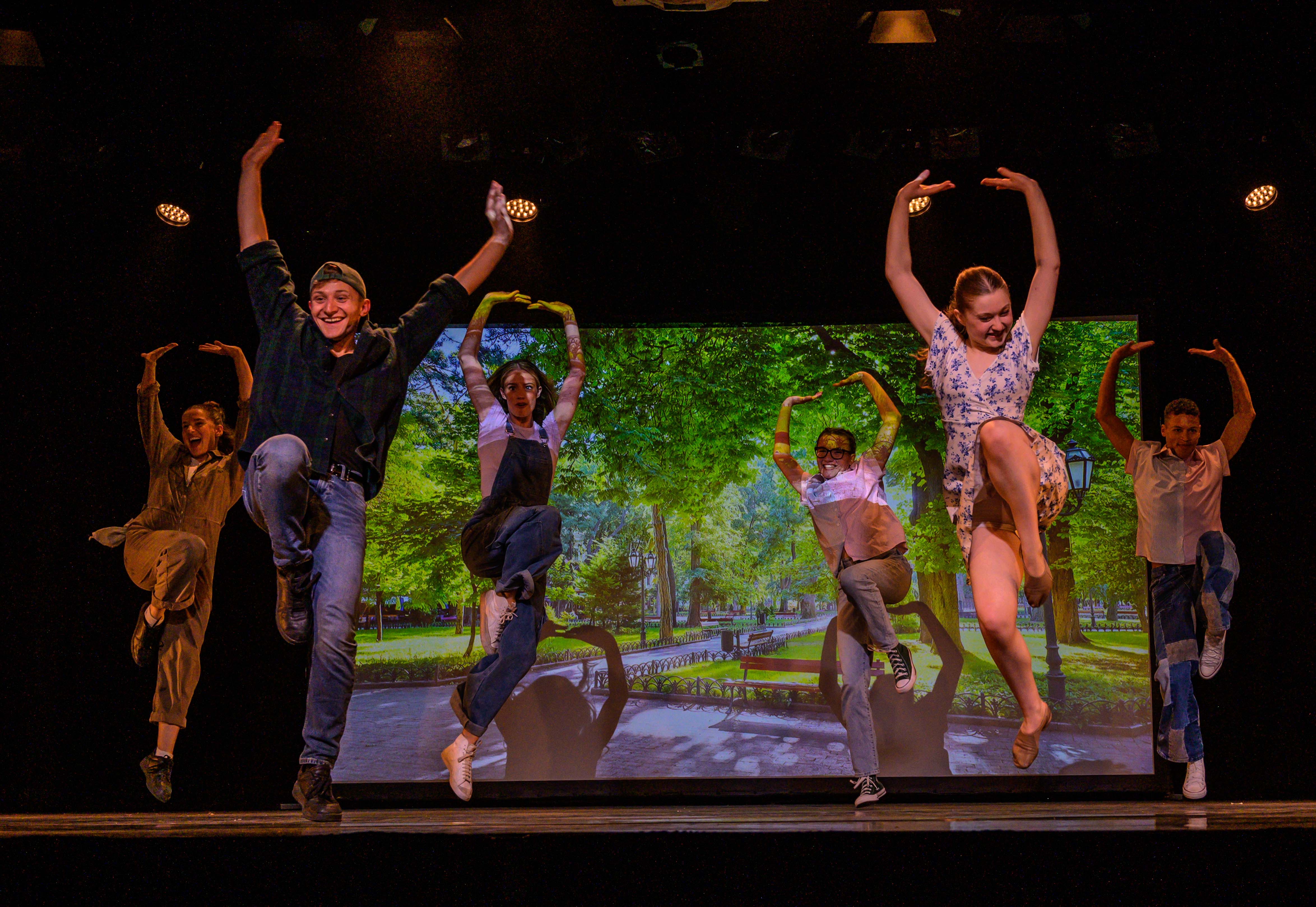 Summer School Dance Image